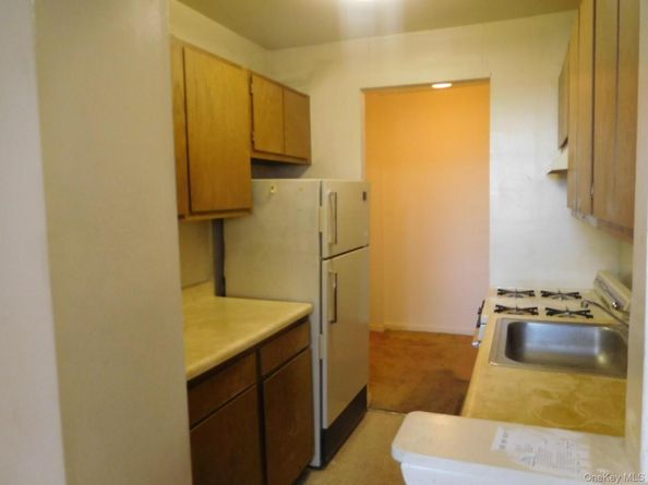 377 N Broadway 601, Yonkers NY 10701