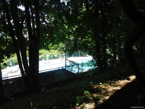 377 N Broadway 601, Yonkers NY 10701