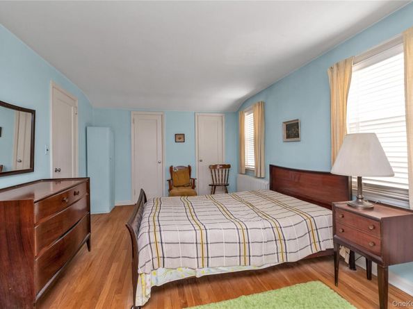 207 Motley Street, Valley Stream NY 11580