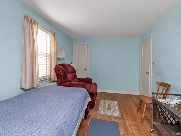 207 Motley Street, Valley Stream NY 11580