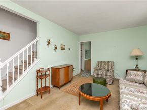 207 Motley Street, Valley Stream NY 11580