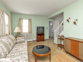 207 Motley Street, Valley Stream NY 11580