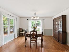 15 Arbor Court, Bohemia NY 11716