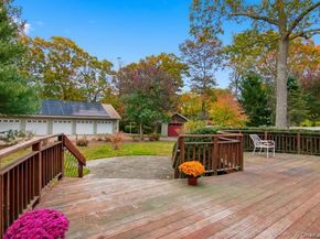 15 Arbor Court, Bohemia NY 11716