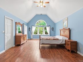 15 Arbor Court, Bohemia NY 11716