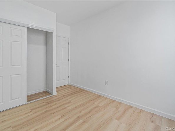 9524 112th Street, Richmond Hill NY 11419
