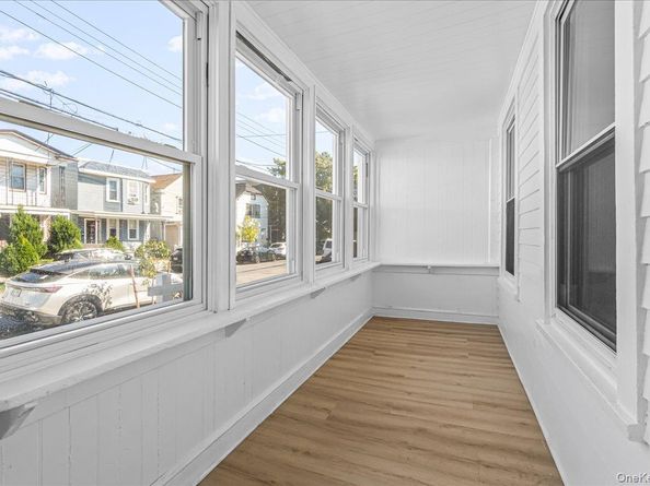 9524 112th Street, Richmond Hill NY 11419