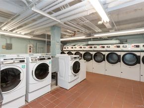 188 Garth Road 1W, Scarsdale NY 10583