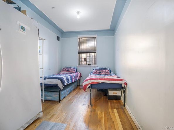 41 Throop Avenue 6, Brooklyn NY 11206