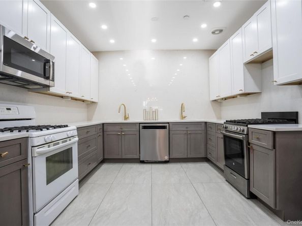 41 Throop Avenue 6, Brooklyn NY 11206