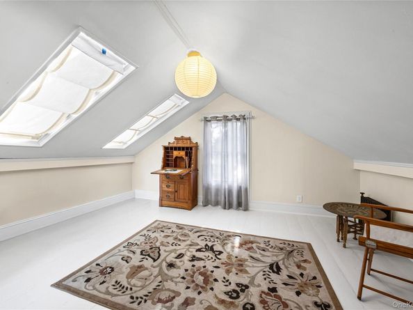 403 Middle Road, Bayport NY 11705