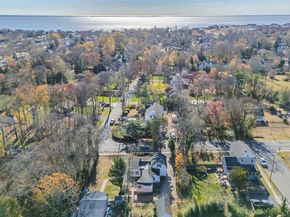 403 Middle Road, Bayport NY 11705