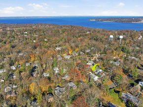 1 Hillcrest Road, Port Washington NY 11050