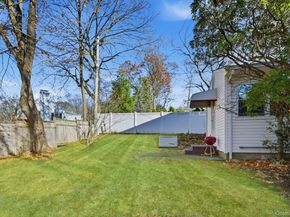 1 Hillcrest Road, Port Washington NY 11050