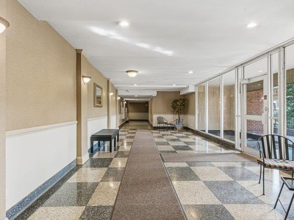 83-35 139 Street 1D, Briarwood NY 11435