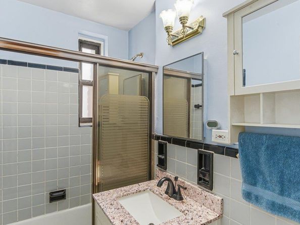 83-35 139 Street 1D, Briarwood NY 11435