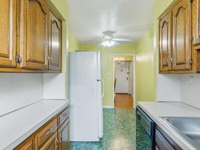 83-35 139 Street 1D, Briarwood NY 11435
