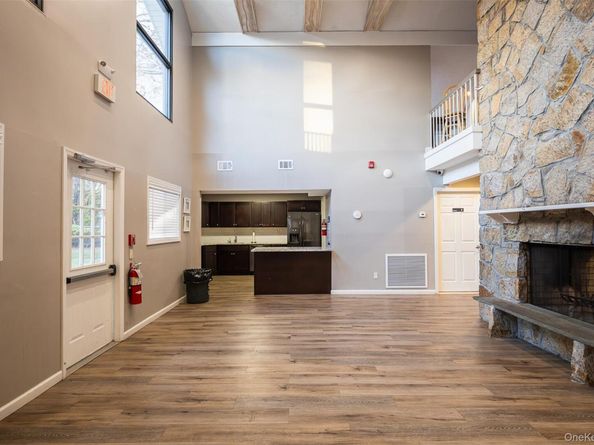 205 Haddon Hollow Court, Middle Island NY 11953