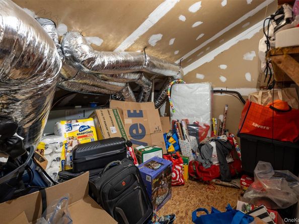 205 Haddon Hollow Court, Middle Island NY 11953