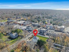 4 3rd Avenue, East Islip NY 11730