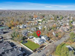 4 3rd Avenue, East Islip NY 11730