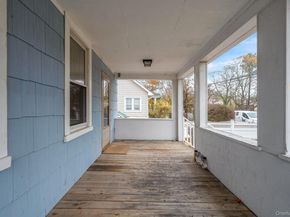 4 3rd Avenue, East Islip NY 11730