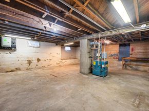 4 3rd Avenue, East Islip NY 11730