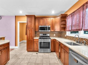 4 3rd Avenue, East Islip NY 11730
