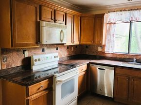 18 Fox Run 18, South Salem NY 10590