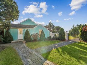 6 Last Lane, Hampton Bays NY 11946