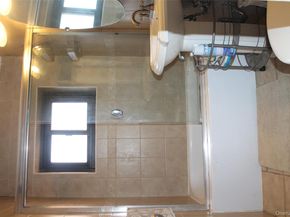 87-30 204 Street APTA54, Hollis NY 11423