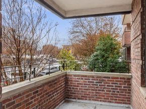 69-40 Yellowstone Boulevard 121, Forest Hills NY 11375