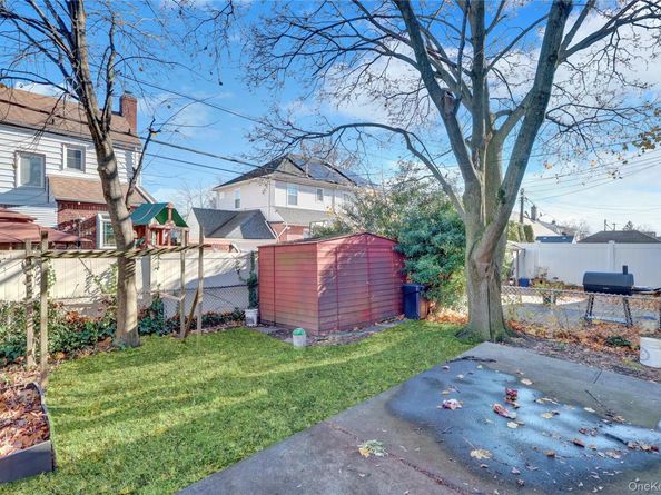 83-27 Commonwealth Boulevard, Bellerose NY 11426