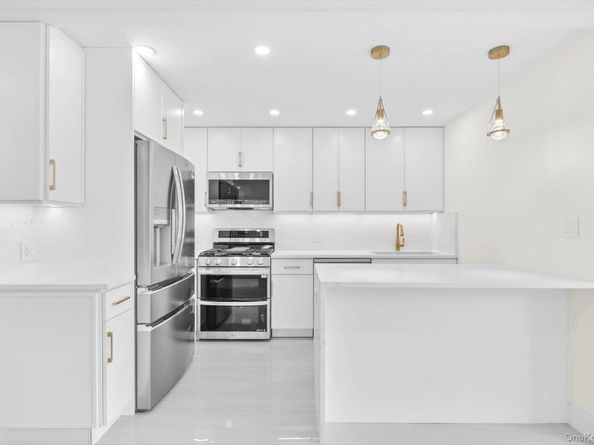 555 Kappock Street 12G, Bronx NY 10463