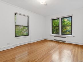 73-20 Austin Street 2E, Forest Hills NY 11375