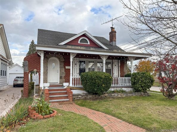 163 Shaw Avenue, Valley Stream NY 11580