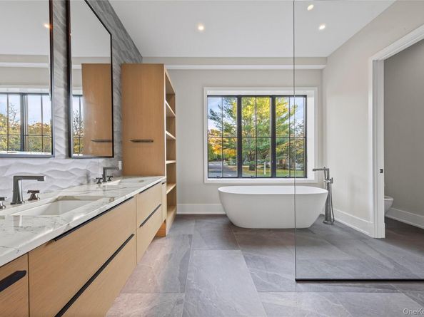 250 Osprey Nest Road, Greenport NY 11944