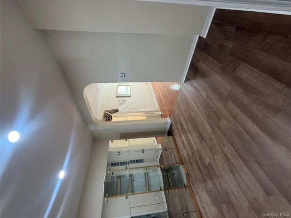 868 Morris Park Avenue, Bronx NY 10462