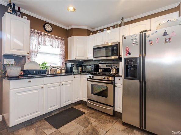 20 Magnolia Place 20, Bronx NY 10465