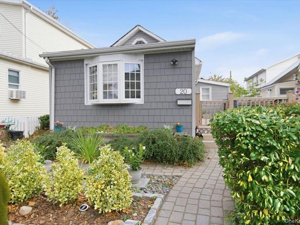 20 Magnolia Place 20, Bronx NY 10465