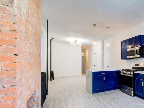 330 E 198th Street, Bronx NY 10458