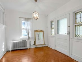 46 Meadow Lane, New Rochelle NY 10805