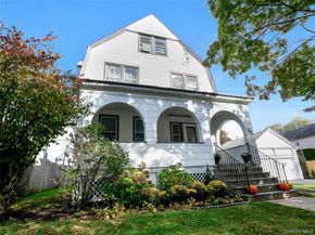 46 Meadow Lane, New Rochelle NY 10805