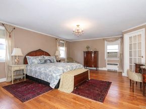 8 Plymouth Road, Great Neck NY 11023