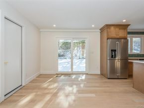 83 Thoreau Court, Yorktown Heights NY 10598