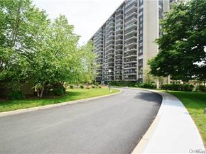 18-15 215th Street 6 A, Bayside NY 11360