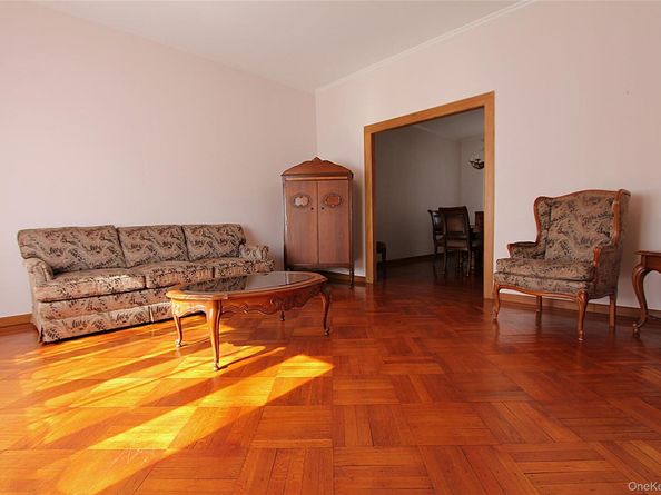 84-07 63rd Avenue, Middle Village NY 11379