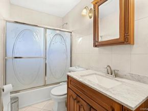 259 Waldo Street, Copiague NY 11726