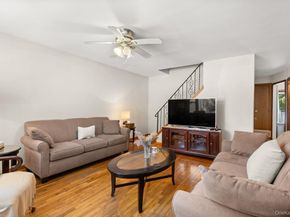 259 Waldo Street, Copiague NY 11726