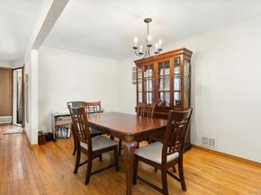 259 Waldo Street, Copiague NY 11726